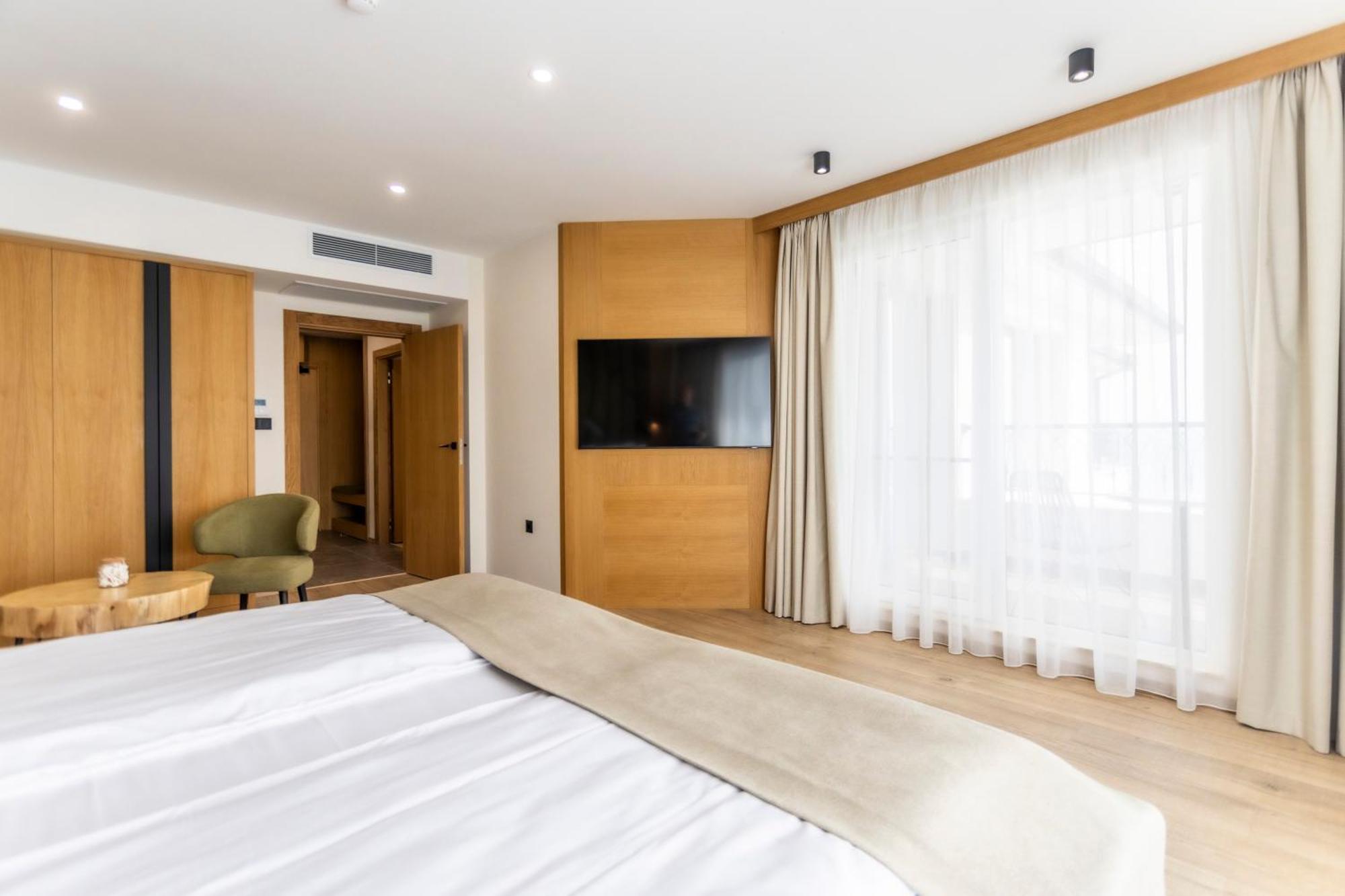 Natura All Seasons Boutique Hotel Burgas Exterior foto