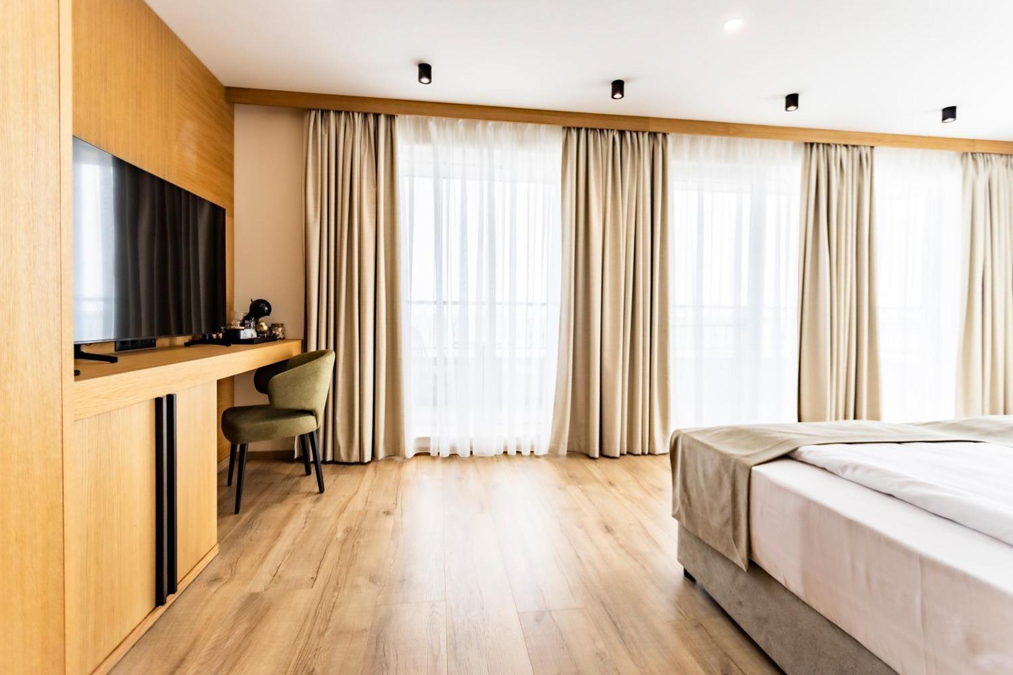 Natura All Seasons Boutique Hotel Burgas Exterior foto